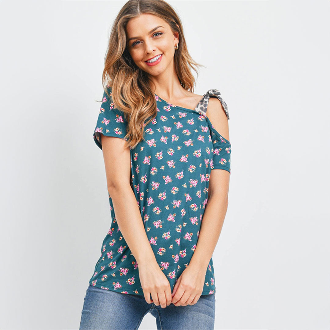 Cold Shoulder Floral Top, Top, Curvy, Cute top, Floral, Top, With curves, Woman apparel, Women's top, Womens clothing - Miah & Elliott